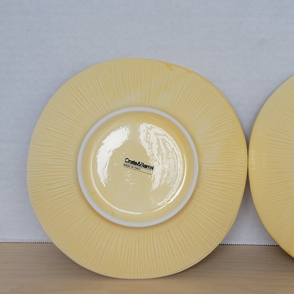 Crate&Barrel Lucca Yellow Stoneware Made In Italy Soup Salad Bowl 8.5 in Set 2 - Picture 4 of 16